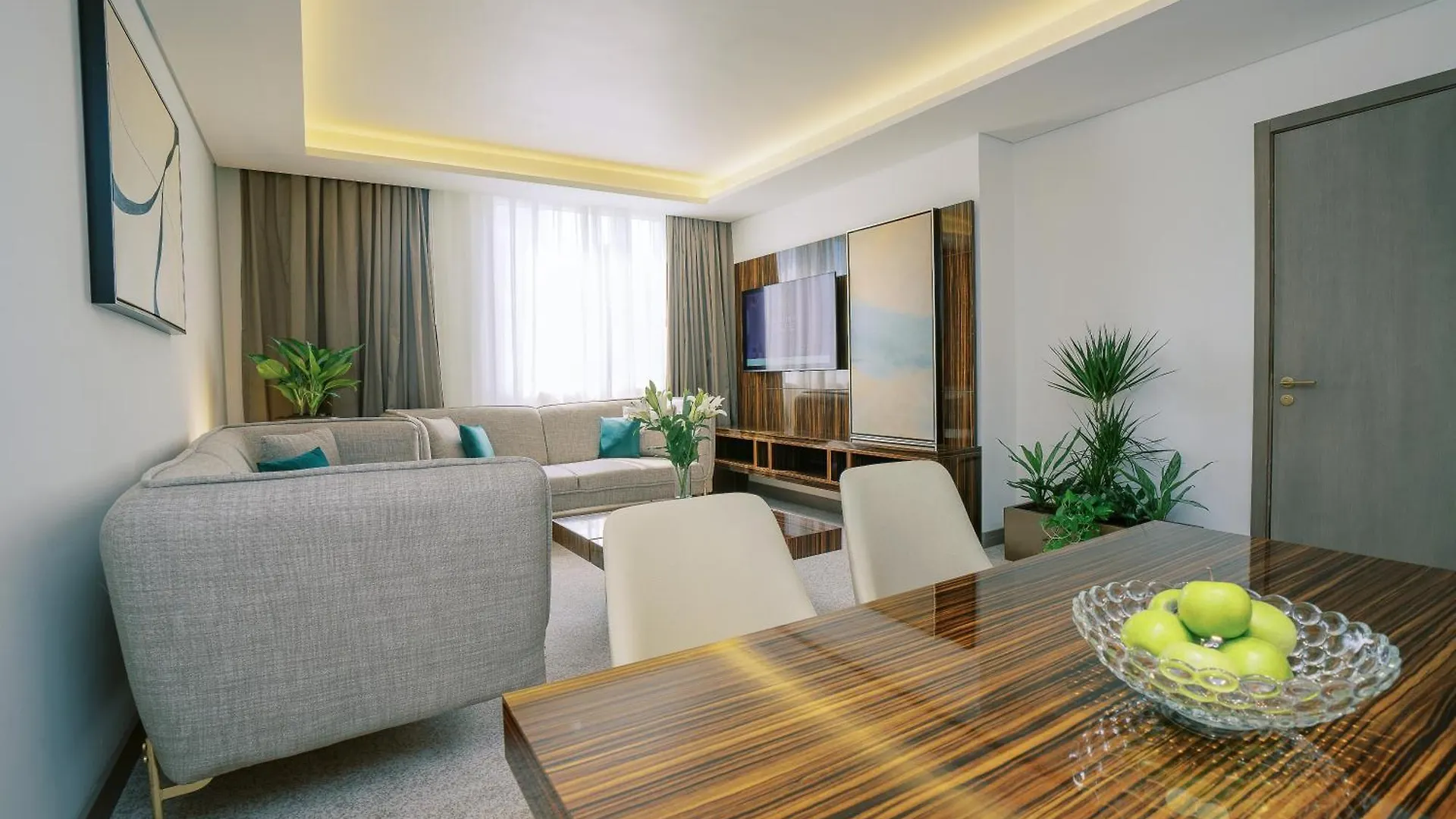 Khalidia Palace Hotel Dubai By Mourouj Gloria United Arab Emirates